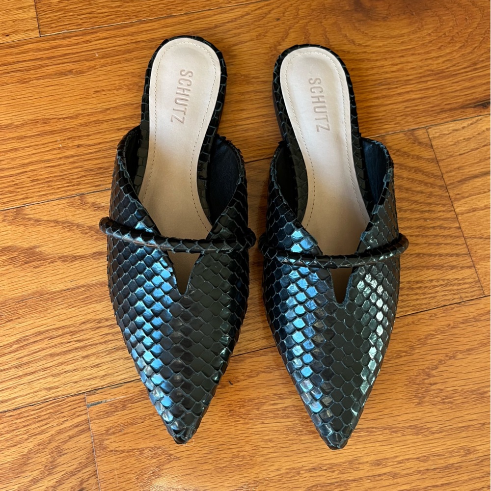 SCHUTZ Black Snakeskin Flats Slides Mule - Size 38 - Worn 1x!